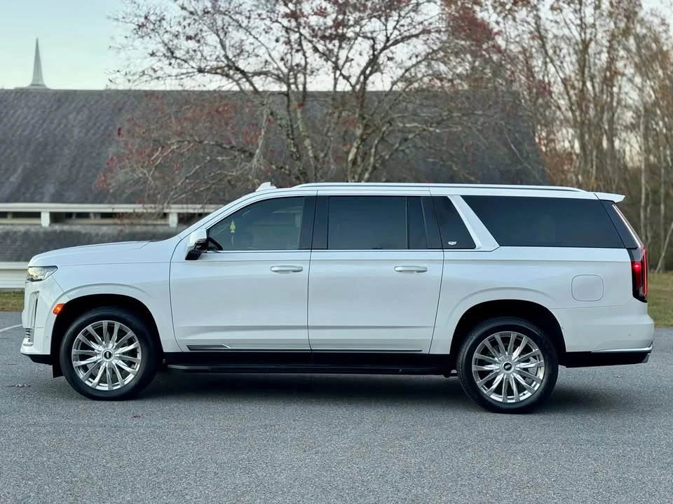 2021 Cadillac Escalade 5th Gen - Image 4 of 20