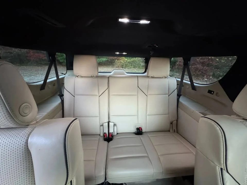 2021 Cadillac Escalade 5th Gen - Image 17 of 20