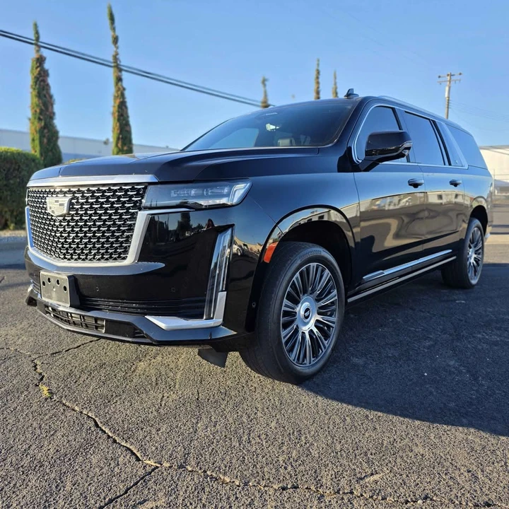 2021 Cadillac Escalade 5th Gen - Image 2 of 12