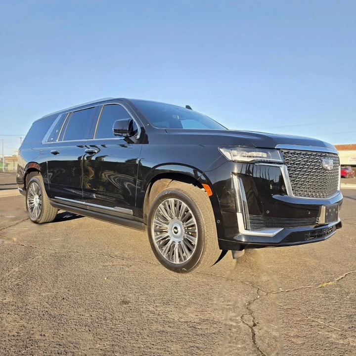 2021 Cadillac Escalade 5th Gen - Image 8 of 12