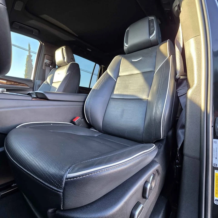 2021 Cadillac Escalade 5th Gen - Image 11 of 12