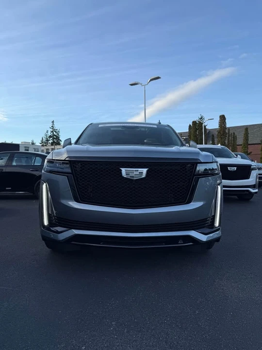 2021 Cadillac Escalade 5th Gen - Image 8 of 20