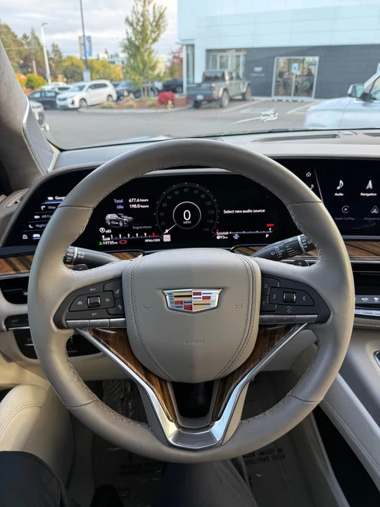 2021 Cadillac Escalade 5th Gen - Image 13 of 20