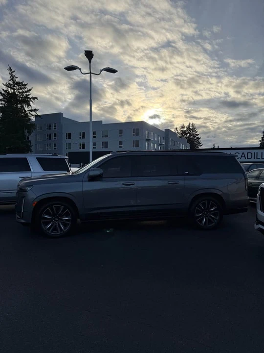 2021 Cadillac Escalade 5th Gen - Image 6 of 20