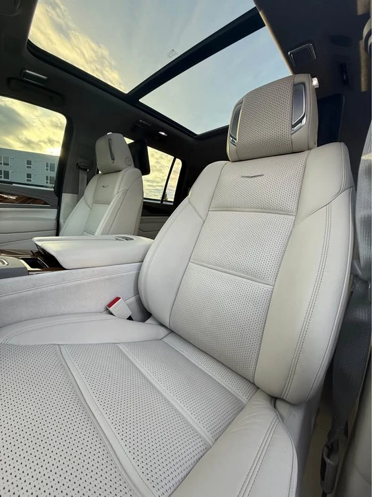 2021 Cadillac Escalade 5th Gen - Image 9 of 20