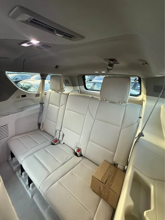 2021 Cadillac Escalade 5th Gen - Image 11 of 20