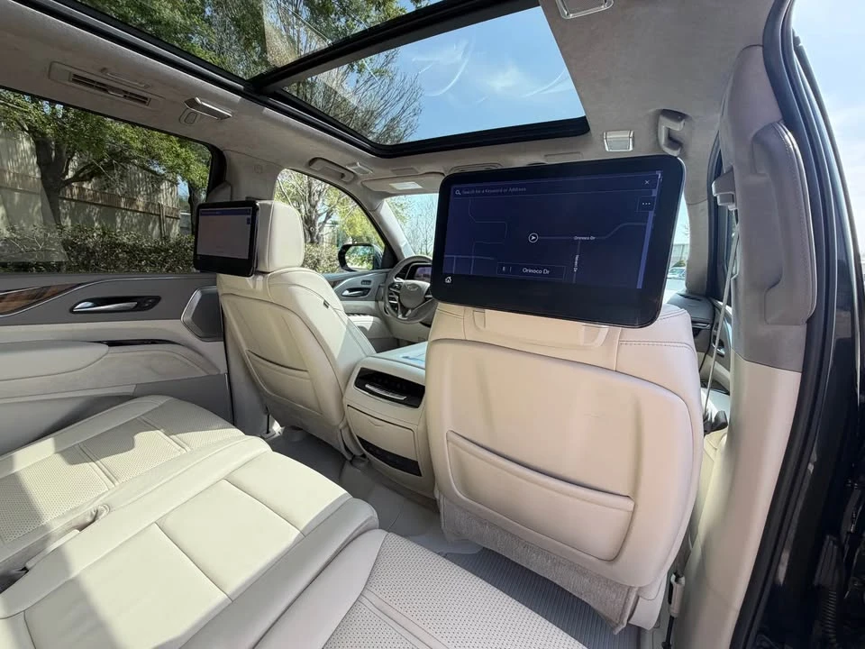 2021 Cadillac Escalade 5th Gen - Image 16 of 20