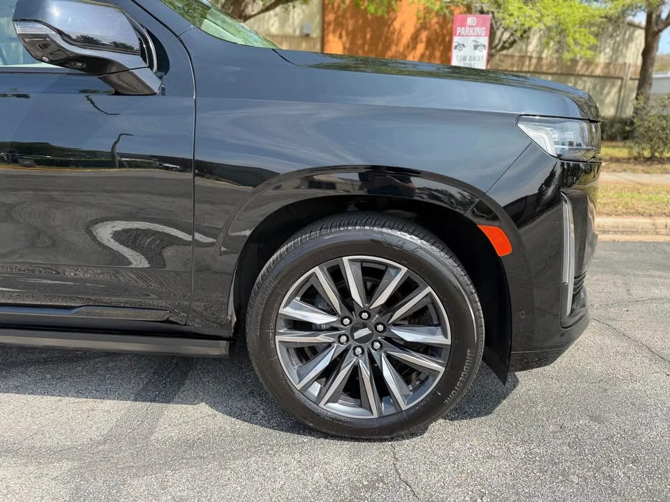 2021 Cadillac Escalade 5th Gen - Image 18 of 20
