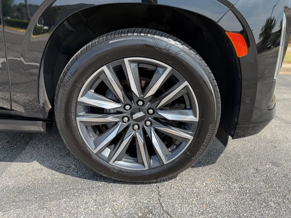 2021 Cadillac Escalade 5th Gen - Image 17 of 20