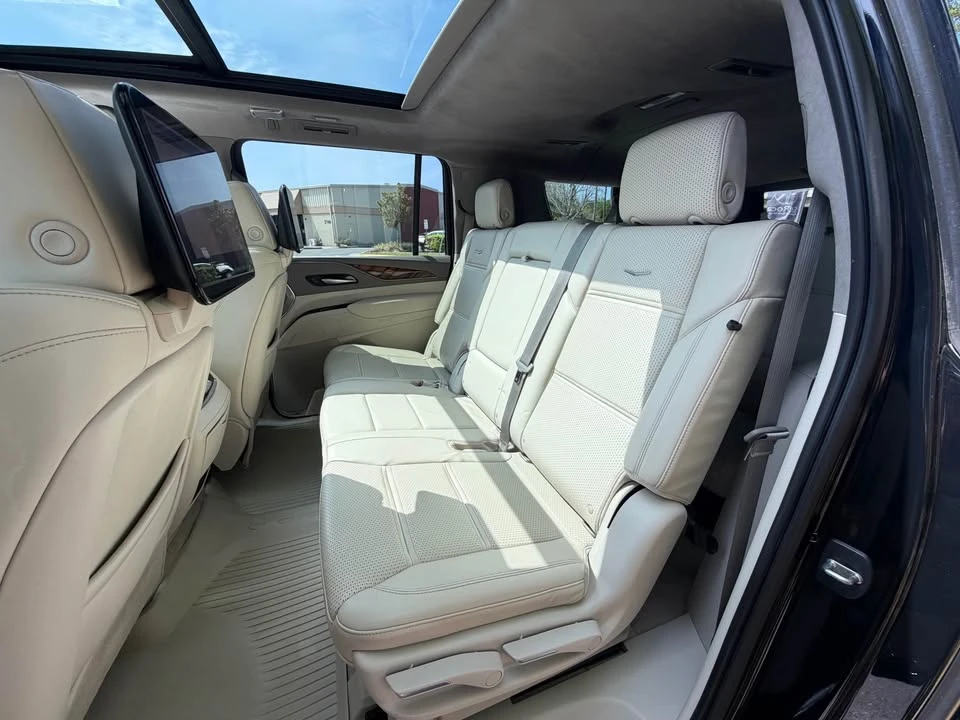 2021 Cadillac Escalade 5th Gen - Image 13 of 20