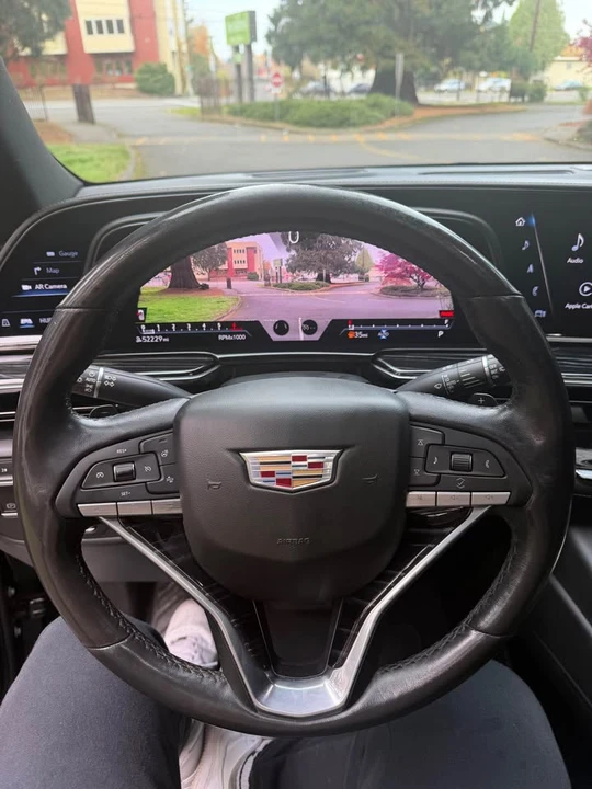 2021 Cadillac Escalade 5th Gen - Image 17 of 20