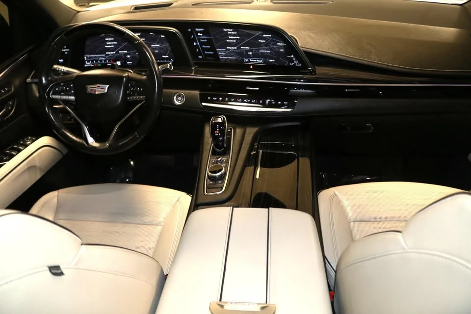 2021 Cadillac Escalade 5th Gen - Image 13 of 19