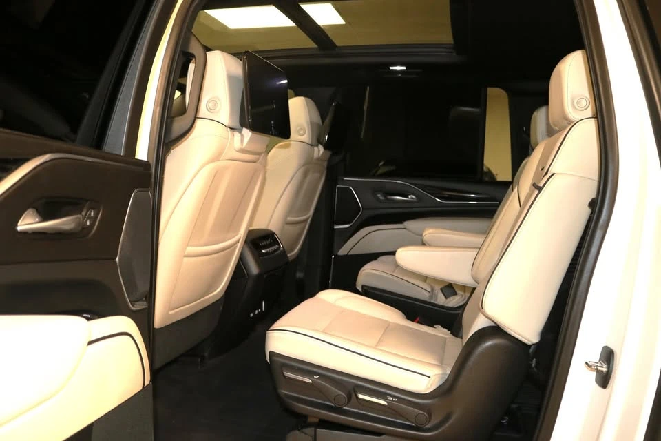 2021 Cadillac Escalade 5th Gen - Image 11 of 19
