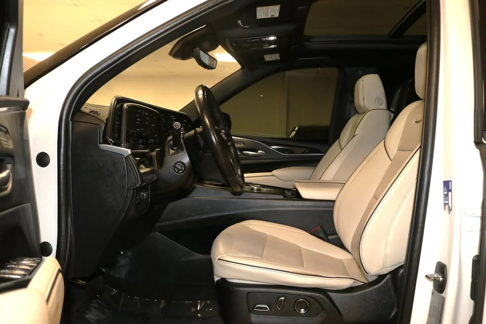 2021 Cadillac Escalade 5th Gen - Image 10 of 19