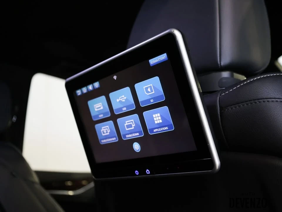 2021 Cadillac Escalade 5th Gen - Image 10 of 20