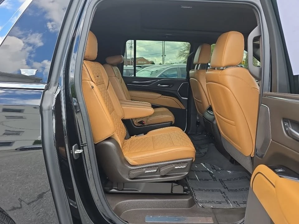 2021 Cadillac Escalade 5th Gen - Image 12 of 20
