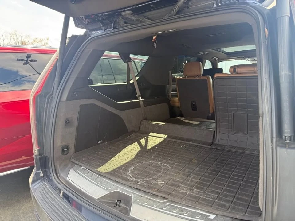 2021 Cadillac Escalade 5th Gen - Image 18 of 20