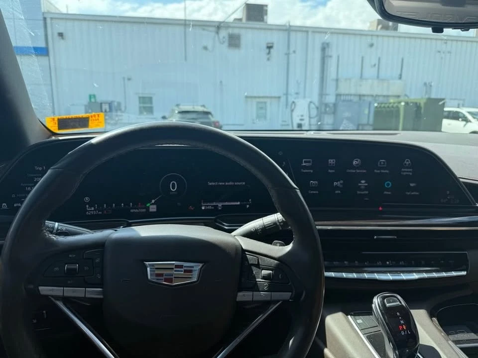 2021 Cadillac Escalade 5th Gen - Image 8 of 20