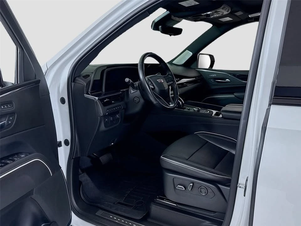 2021 Cadillac Escalade 5th Gen - Image 9 of 19
