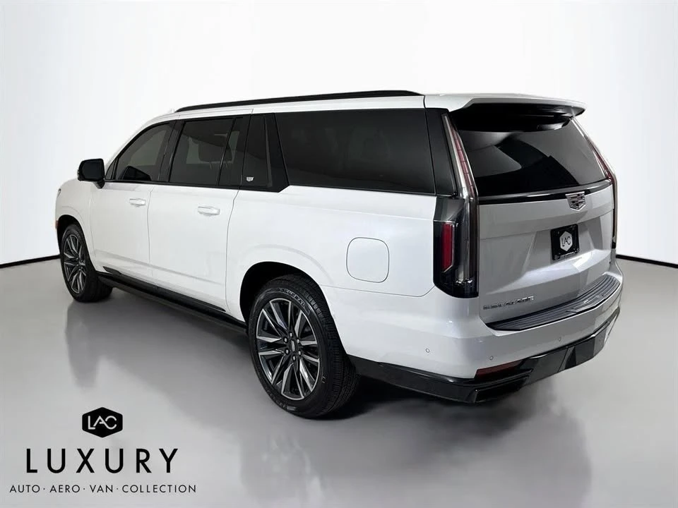 2021 Cadillac Escalade 5th Gen - Image 4 of 19