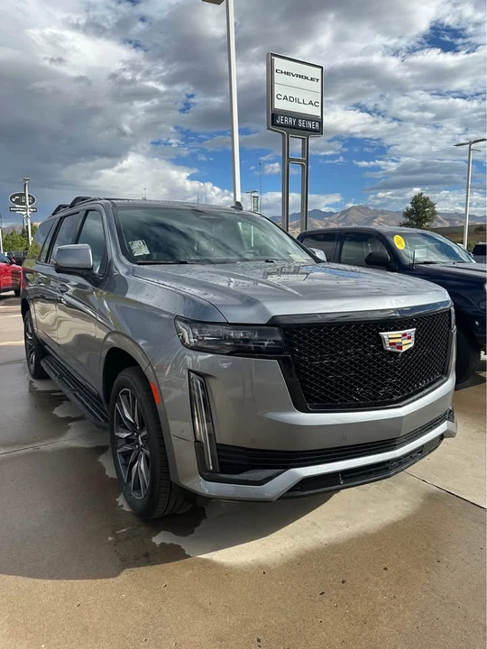 2021 Cadillac Escalade 5th Gen - Image 4 of 20