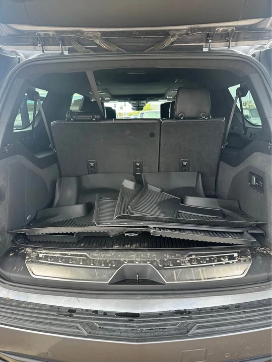 2021 Cadillac Escalade 5th Gen - Image 15 of 20