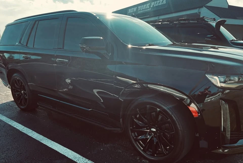 2021 Cadillac Escalade 5th Gen - Image 10 of 16