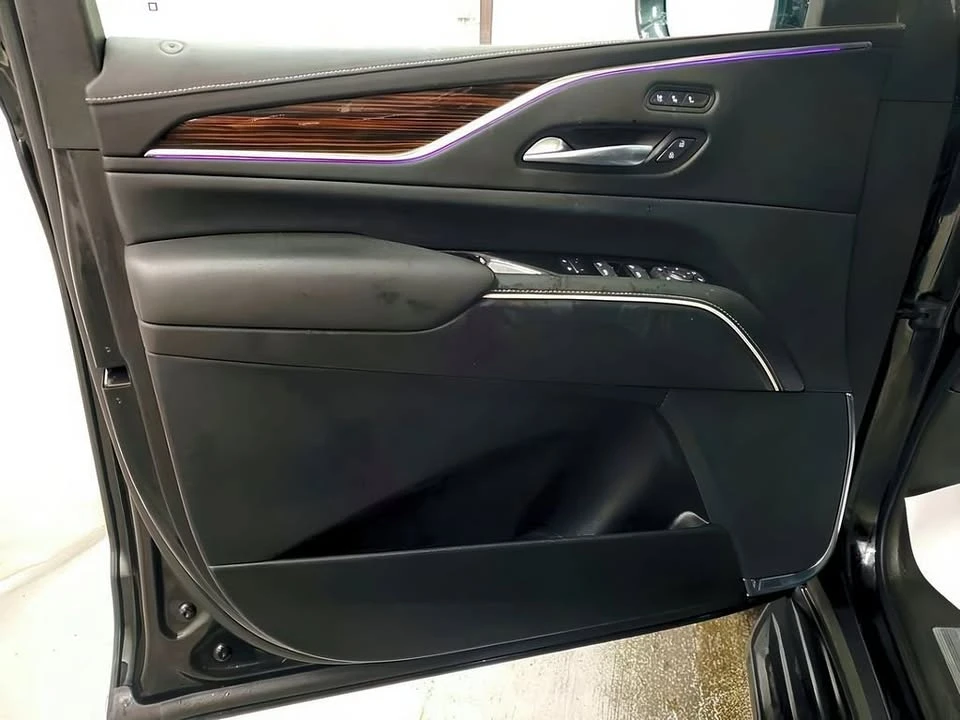 2021 Cadillac Escalade 5th Gen - Image 6 of 17