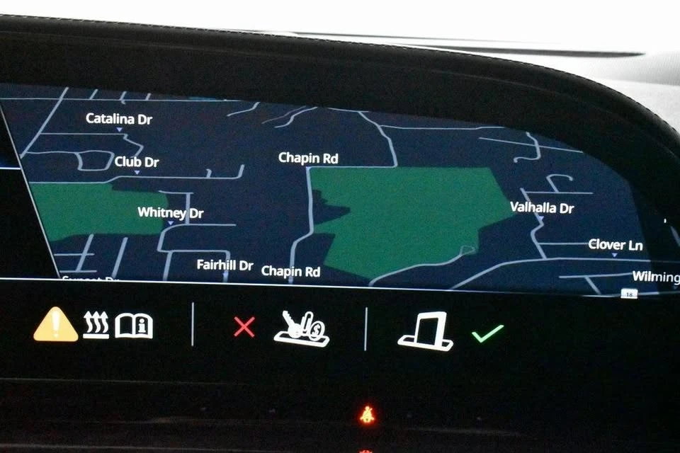 2021 Cadillac Escalade 5th Gen - Image 18 of 18