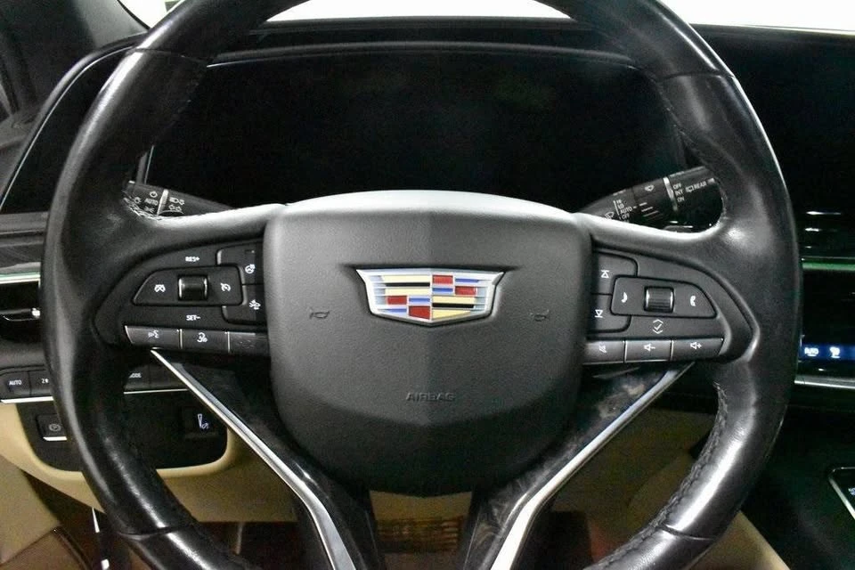 2021 Cadillac Escalade 5th Gen - Image 16 of 18