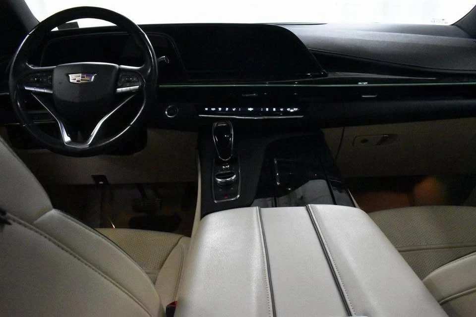 2021 Cadillac Escalade 5th Gen - Image 14 of 18