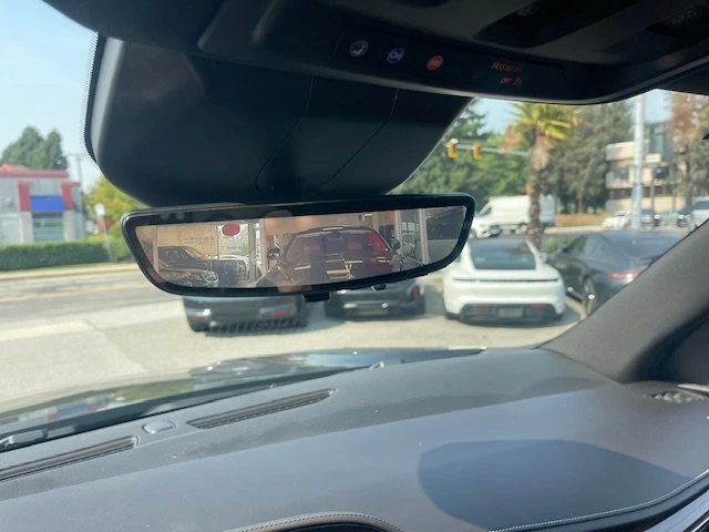 2021 Cadillac Escalade 5th Gen - Image 17 of 20