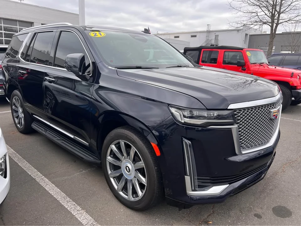 2021 Cadillac Escalade 5th Gen - Image 2 of 9