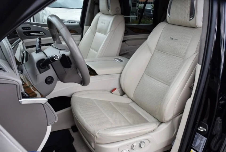 2021 Cadillac Escalade 5th Gen - Image 9 of 19