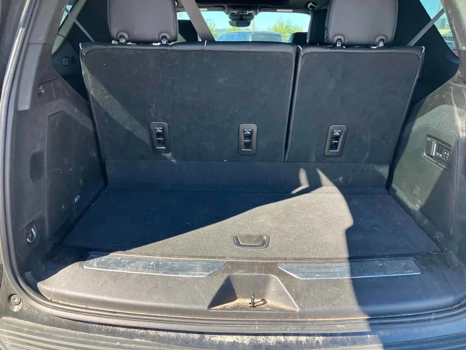 2021 Cadillac Escalade 5th Gen - Image 14 of 14