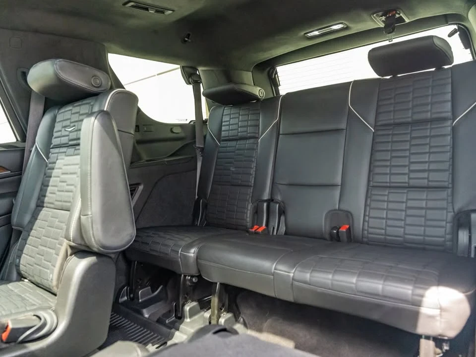 2021 Cadillac Escalade 5th Gen - Image 18 of 20