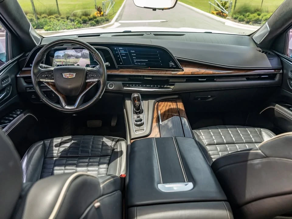 2021 Cadillac Escalade 5th Gen - Image 2 of 20