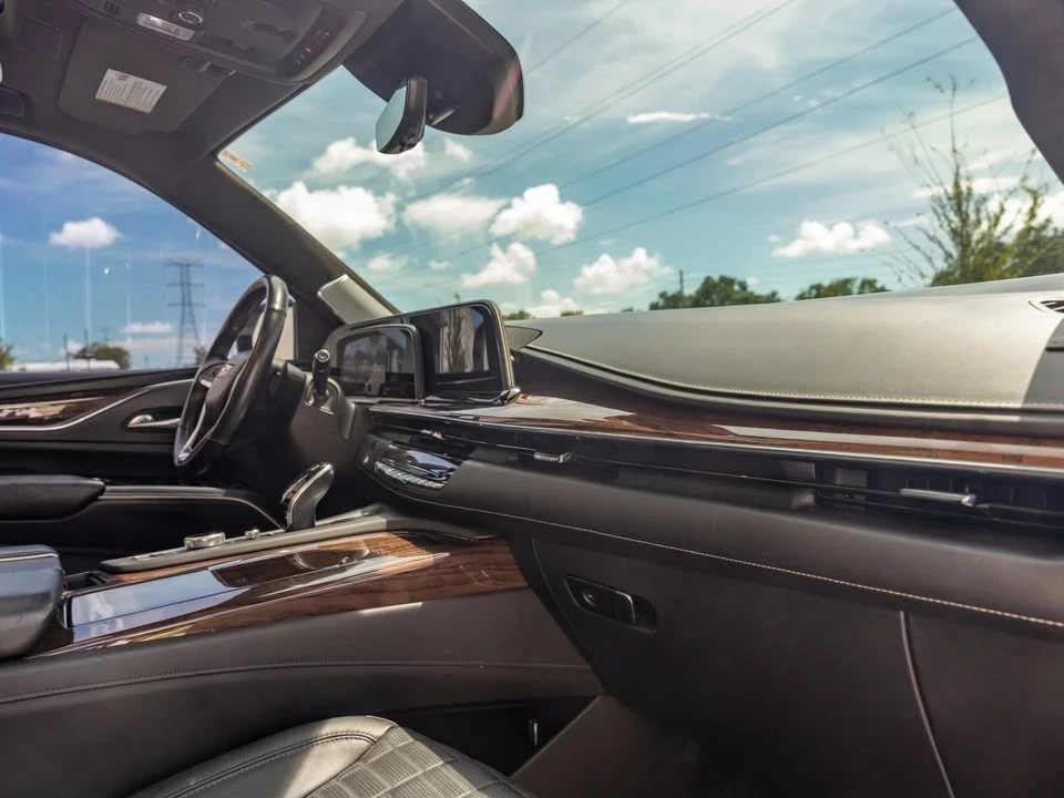 2021 Cadillac Escalade 5th Gen - Image 14 of 20