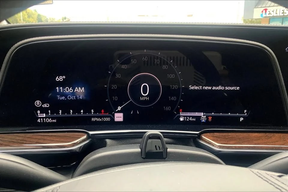 2021 Cadillac Escalade 5th Gen - Image 10 of 16