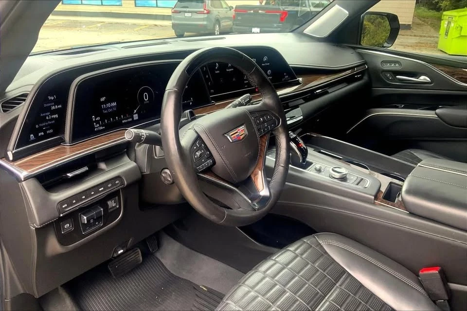 2021 Cadillac Escalade 5th Gen - Image 9 of 16