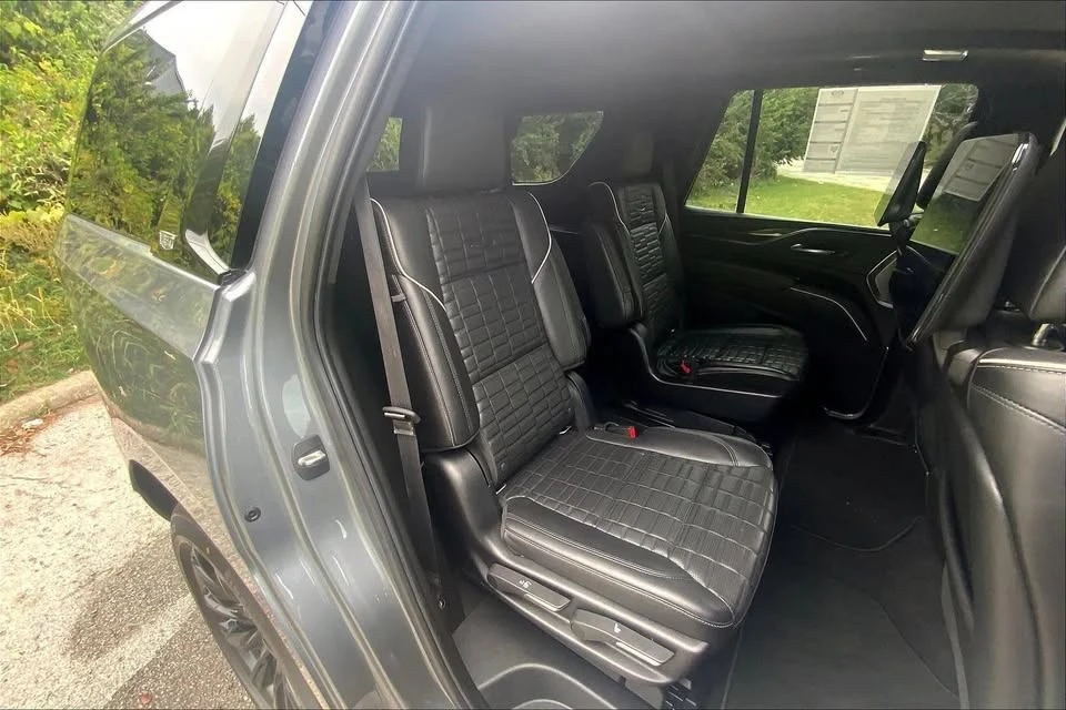 2021 Cadillac Escalade 5th Gen - Image 14 of 16