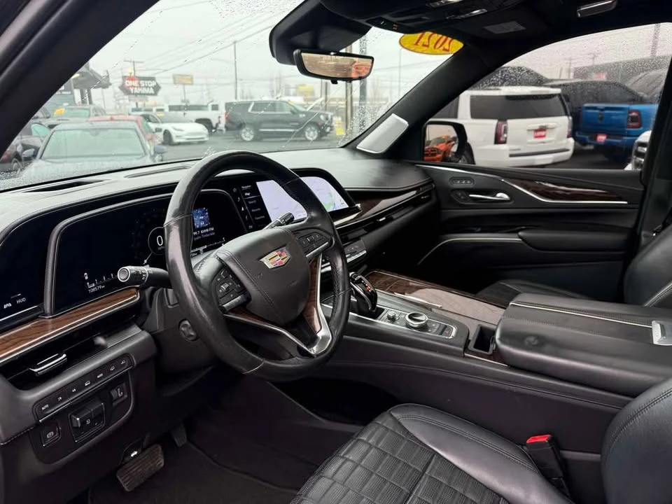 2021 Cadillac Escalade 5th Gen - Image 12 of 15