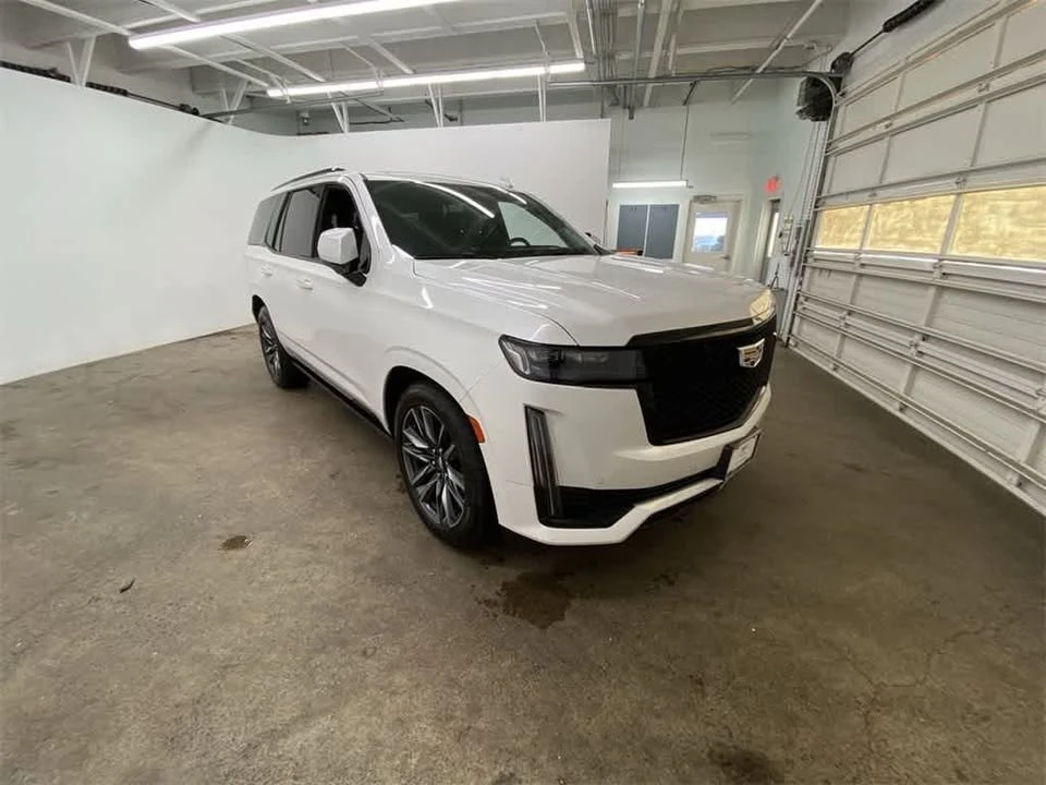 2021 Cadillac Escalade 5th Gen - Image 8 of 20