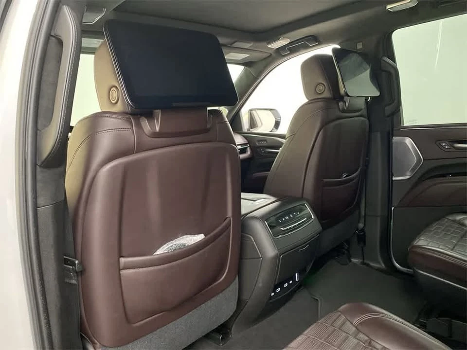 2021 Cadillac Escalade 5th Gen - Image 16 of 20