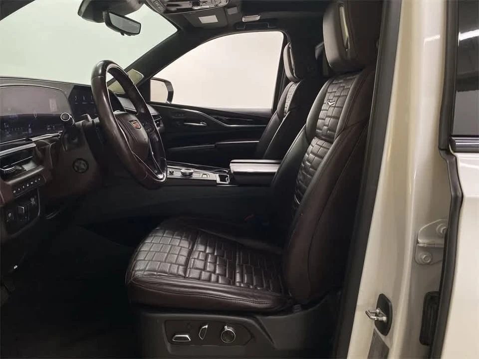 2021 Cadillac Escalade 5th Gen - Image 14 of 20