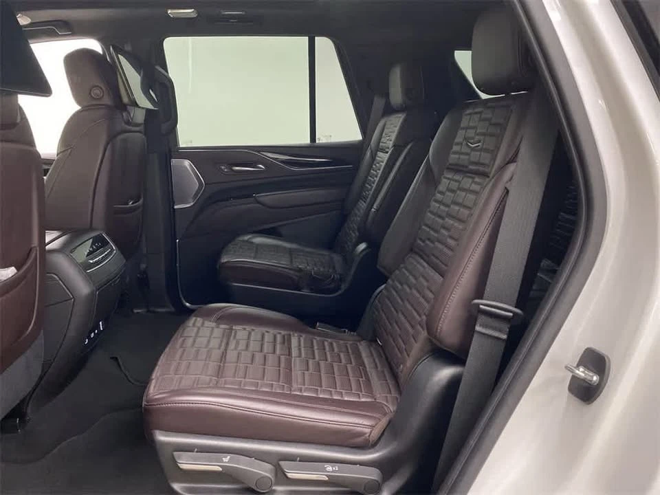 2021 Cadillac Escalade 5th Gen - Image 17 of 20