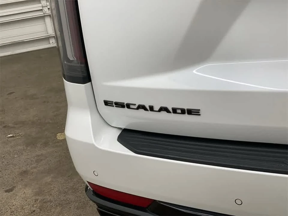 2021 Cadillac Escalade 5th Gen - Image 10 of 20