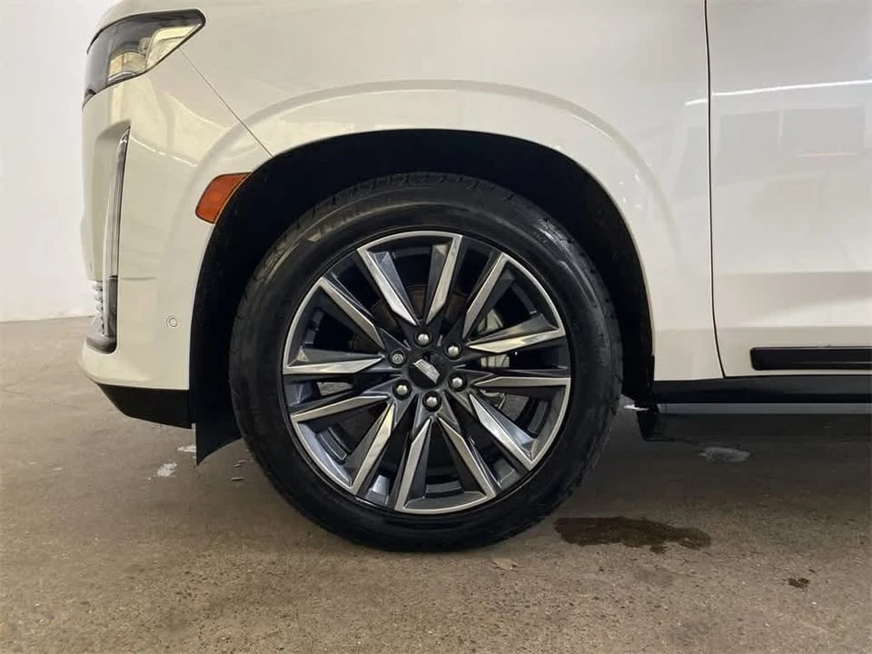 2021 Cadillac Escalade 5th Gen - Image 12 of 20