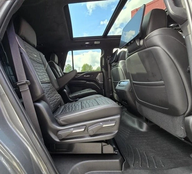 2021 Cadillac Escalade 5th Gen - Image 16 of 16