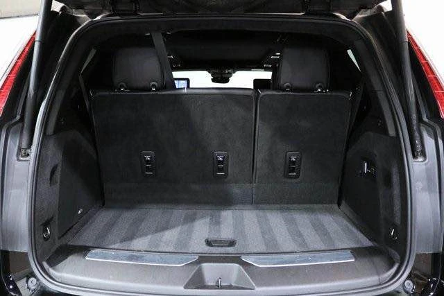 2021 Cadillac Escalade 5th Gen - Image 19 of 20